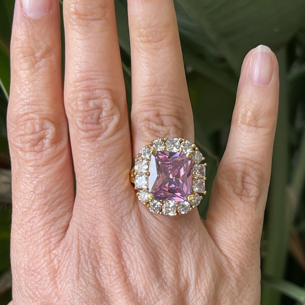 Imitation pink sapphire and diamanté gold tone cocktail ring - Picture 8 of 12
